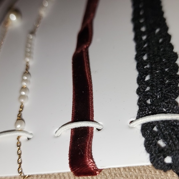 Charming Charlie's 5 piece Choker Set, NWT - Picture 6 of 7